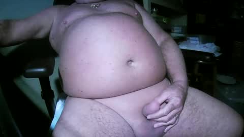 hwait121 online show from 10/27/25, 05:33