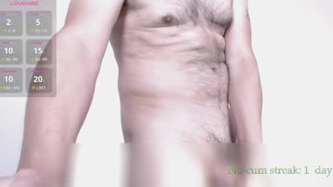 Snapshot of hxmister chatting on 11/06/25, 05:58 Andrew online show from 11/06/25, 05:58