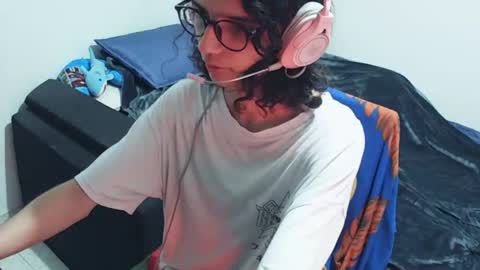hxxyro1 online show from 08/01/26, 02:44