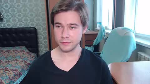 Tom online show from 06/14/26, 09:44