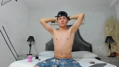 Snapshot of hydan_ chatting on 06/08/26, 10:10 hydan_ online show from 06/08/26, 10:10