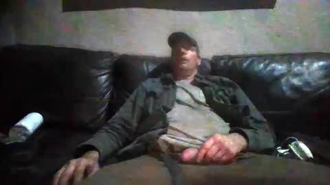 Snapshot of hypatia007_has_issues chatting on 10/22/25, 06:57 hypatia007_has_issues online show from 10/22/25, 06:57