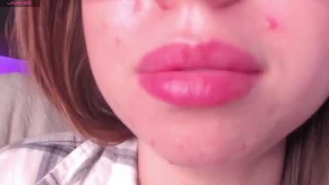 Snapshot of hype_meal_home chatting on 12/31/24, 07:40 Miley. PVT open i have extra prices on nude show online show from 12/31/24, 07:40