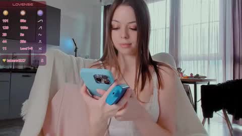 Snapshot of hype_meal_home chatting on 02/26/25, 08:26 Miley. PVT open i have extra prices on nude show online show from 02/26/25, 08:26