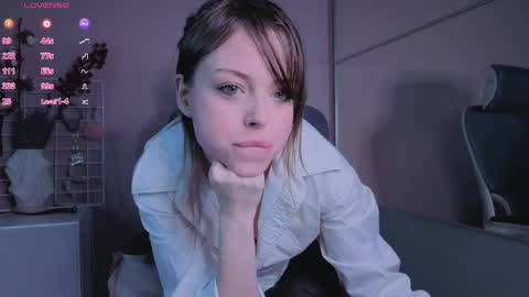 Snapshot of hype_meal_home chatting on 04/09/26, 05:40 Miley. PVT open i have extra prices on nude show online show from 04/09/26, 05:40
