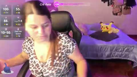 Snapshot of hyun22148625 chatting on 12/03/24, 02:58 Hello Im Julieta Im 25 years old and I love being here. Thank you for visiting my living room. The only rule is that you hap online show from 12/03/24, 02:58