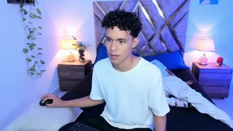 Snapshot of hyunjin_sun chatting on 10/03/25, 10:07 Son Hyunjin online show from 10/03/25, 10:07