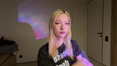 Anny online show from 06/21/26, 05:04