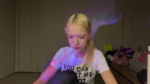 Anny online show from 07/31/26, 06:18