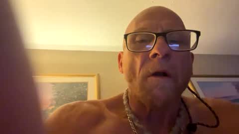 i1nt2fuk online show from 09/23/25, 06:05
