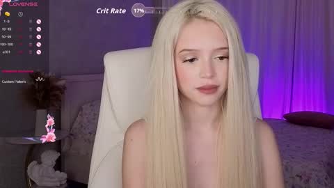 Snapshot of i__am_joss chatting on 11/18/25, 08:46 Joselle online show from 11/18/25, 08:46