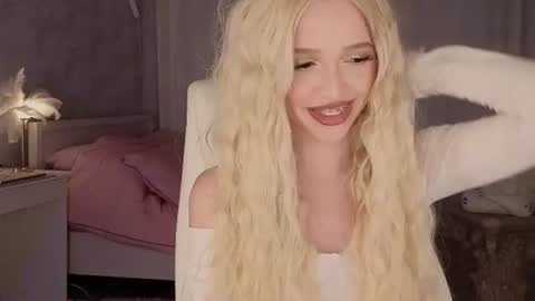 Joselle online show from 06/17/26, 11:38