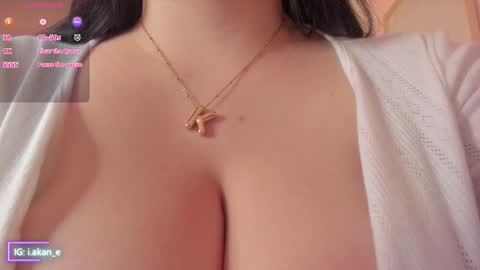 Akane online show from 11/14/25, 11:53