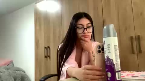 Snapshot of i_am_victoria chatting on 06/16/26, 10:12 Eva Victoria online show from 06/16/26, 10:12
