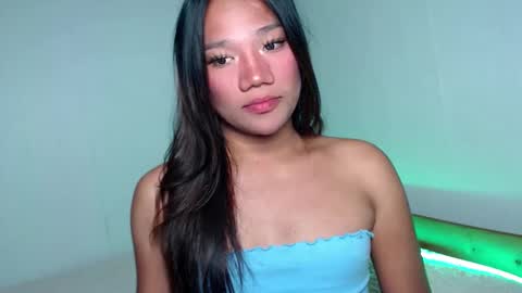 Snapshot of i_amdivine22 chatting on 09/17/25, 12:01 Divine Mercy online show from 09/17/25, 12:01