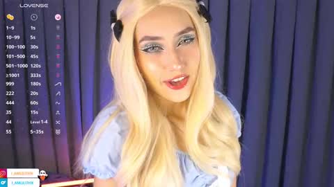 Snapshot of i_amlilithx chatting on 10/13/25, 10:26 - online show from 10/13/25, 10:26