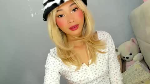 Snapshot of i_can_do_both chatting on 10/14/25, 04:13 jek online show from 10/14/25, 04:13