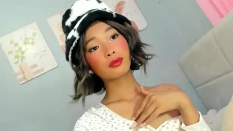 Snapshot of i_can_do_both chatting on 10/30/25, 06:48 jek online show from 10/30/25, 06:48