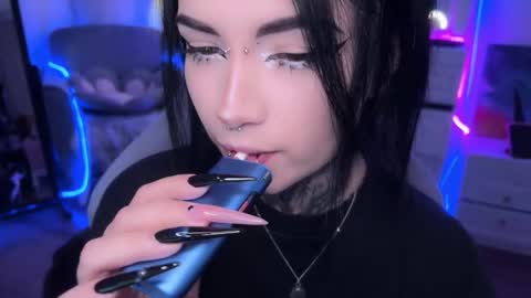 Snapshot of i_died_again chatting on 09/20/25, 09:21 Asya  online show from 09/20/25, 09:21