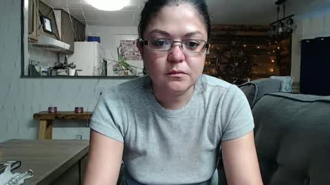 Snapshot of i_fetishize_u chatting on 02/13/25, 06:05 ShortStuff online show from 02/13/25, 06:05