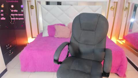 Kristi online show from 11/15/25, 07:32