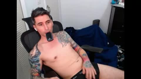 Snapshot of i_man_van chatting on 07/19/26, 11:14 Rylan Chase online show from 07/19/26, 11:14