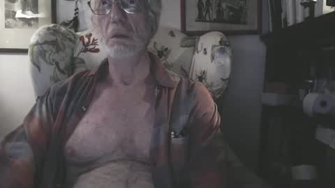 ImYourBitch online show from 01/21/25, 07:58