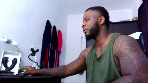 Mr H Independent model online show from 11/04/25, 01:27