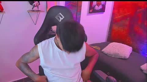 Light online show from 09/17/25, 02:57