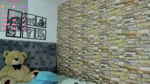 Luisa online show from 11/01/25, 03:52