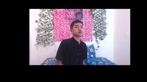 iam_lukas__ online show from 09/17/25, 05:20