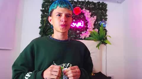 iam_lukas__ online show from 10/14/25, 03:07