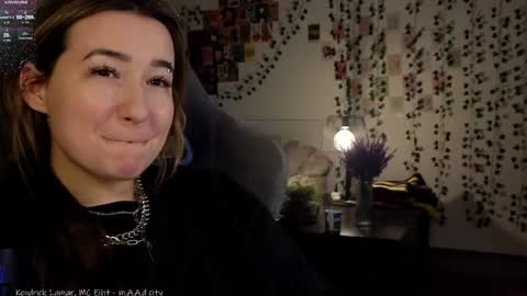 Meg  online show from 12/24/24, 05:38