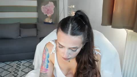Baby Gal online show from 07/15/26, 07:02