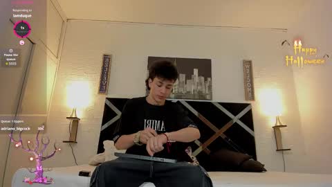 Snapshot of iamduque chatting on 10/23/25, 03:50 Iam Joseant online show from 10/23/25, 03:50