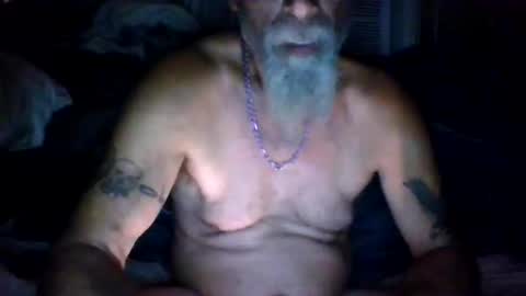 Snapshot of iamgoat_69 chatting on 05/27/26, 06:10 Goat Lulu Elektra online show from 05/27/26, 06:10