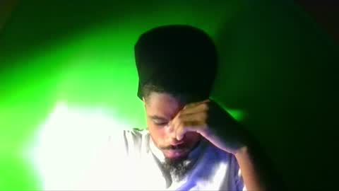 Snapshot of iamjohnny4u chatting on 11/24/25, 01:49 iamjohnny4u online show from 11/24/25, 01:49