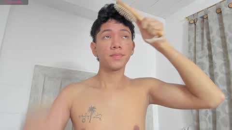 Juliiiiian online show from 12/20/24, 11:00