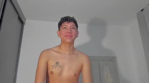 Juliiiiian online show from 05/16/26, 11:42
