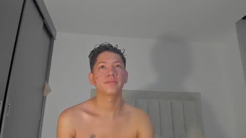 Juliiiiian online show from 06/28/26, 11:05