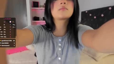    online show from 01/01/25, 08:35