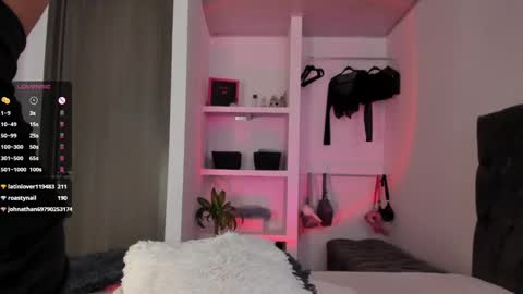   online show from 02/06/25, 06:13