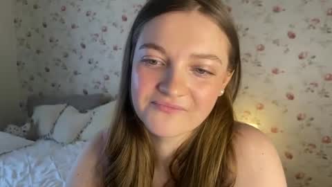 Lovenda psss i uploaded new solo porn in my bio - check it and enjoy online show from 02/14/25, 01:08