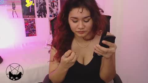 Mari online show from 09/27/25, 05:23