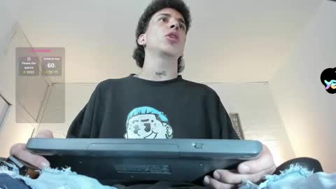 Mariano online show from 12/02/25, 03:23