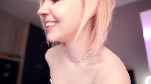 Nina  online show from 02/15/25, 10:10