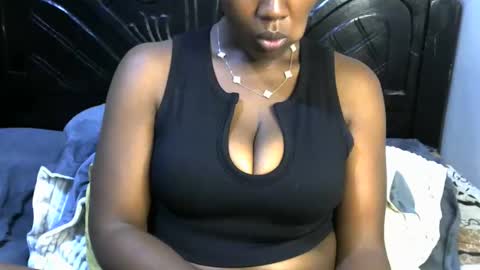 Snapshot of iampolca chatting on 11/09/25, 10:30 iampolca online show from 11/09/25, 10:30