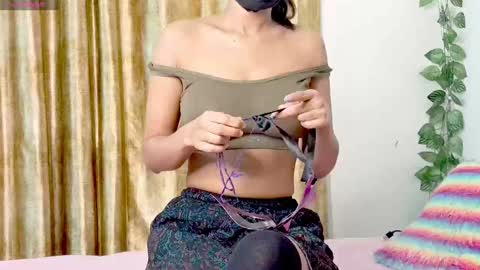 Iamnidhicam online show from 01/19/25, 01:01