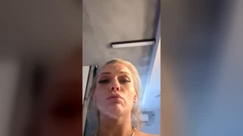 Snapshot of iamstephc chatting on 07/15/26, 01:00 iamstephc online show from 07/15/26, 01:00