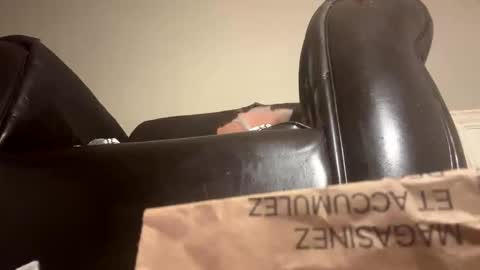 iamtheone403 online show from 11/14/25, 10:07